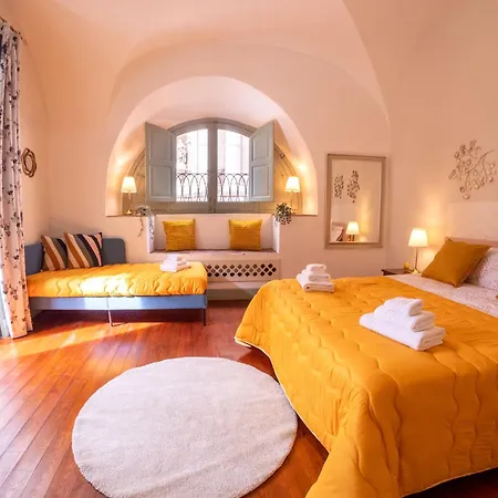 Crociferi Palace - Exclusive Brand 