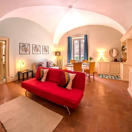 Crociferi Palace - Exclusive Brand 