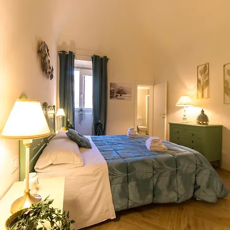 Crociferi Palace - Exclusive Brand 