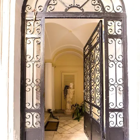 Crociferi Palace - Exclusive Brand 