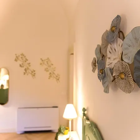 Crociferi Palace - Exclusive Brand 