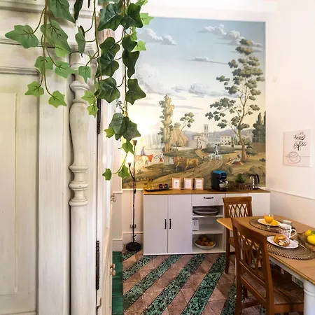 Crociferi Palace Apartamento *